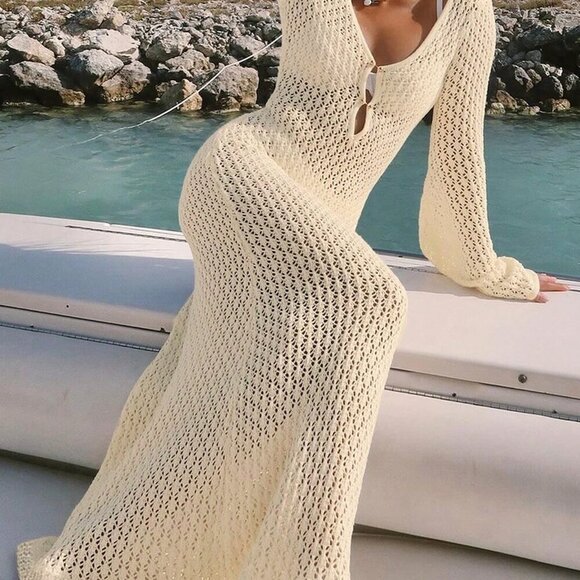 White Casual Women's Crocheted V-Neck Backless Ruched Waist Bodycon Dress - Picture 11 of 11